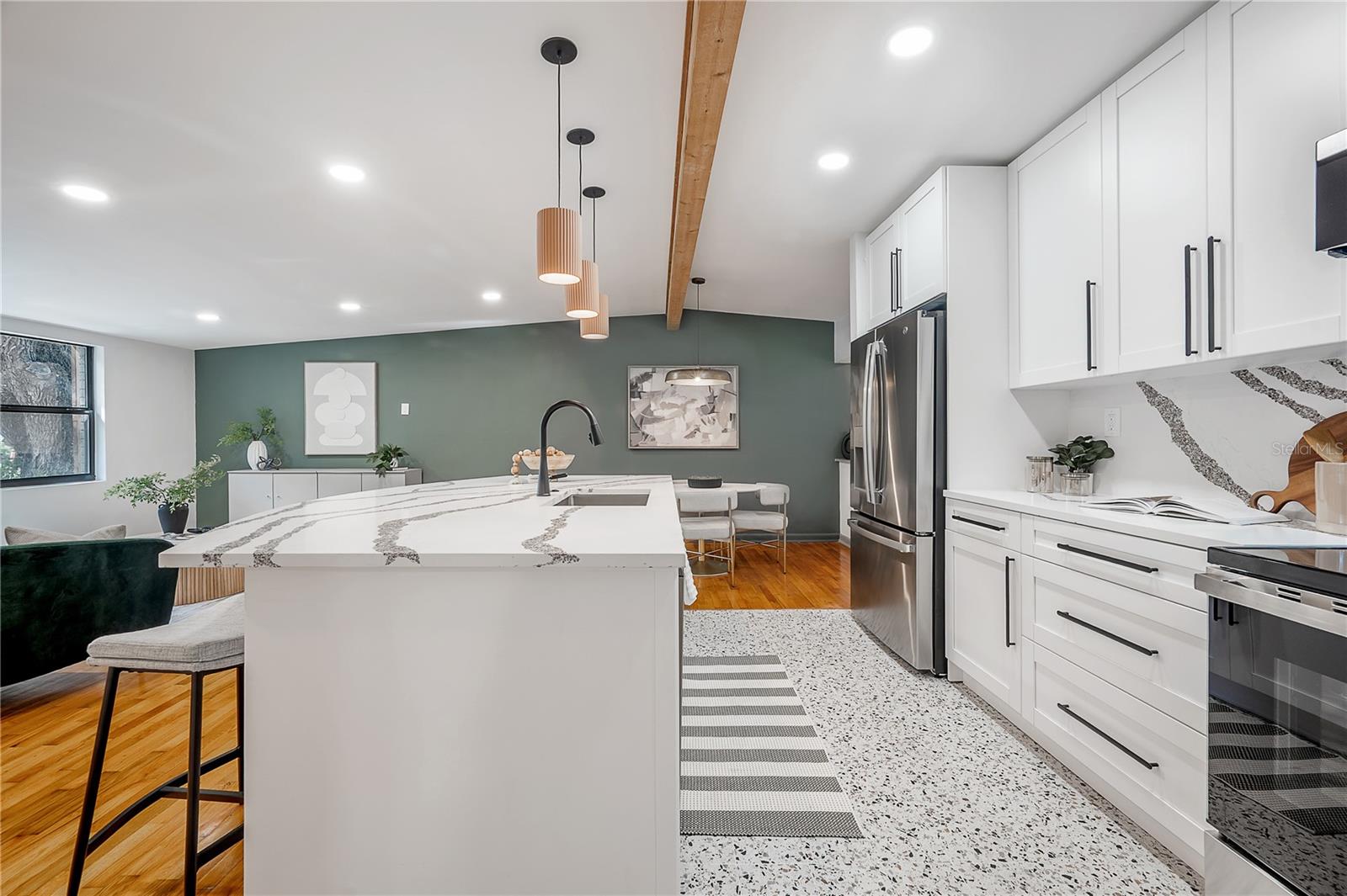 WESTMORELAND PINES - Residential