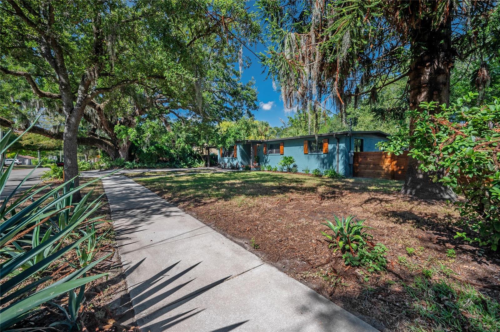 WESTMORELAND PINES - Residential
