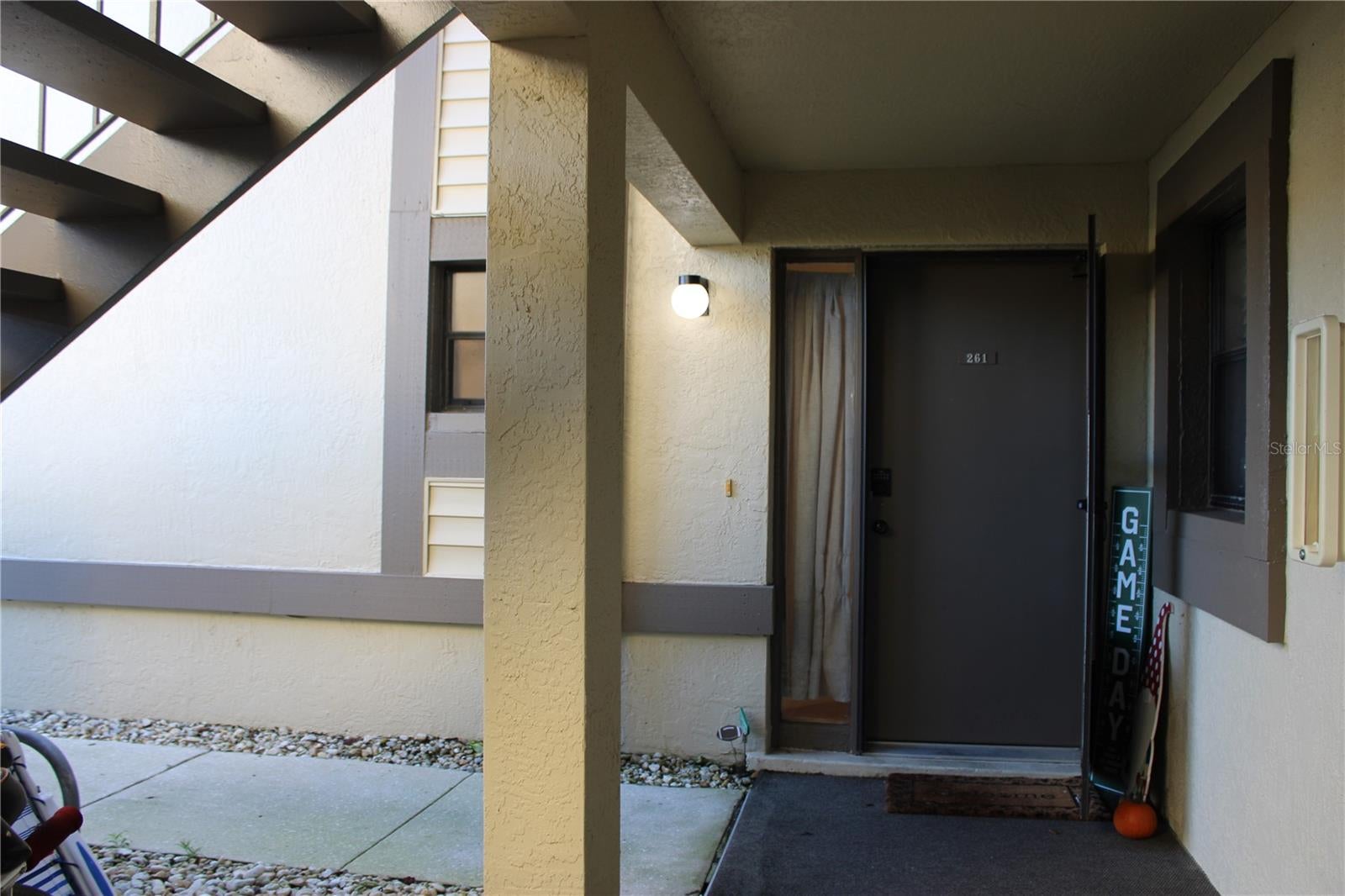 261 WOODLAKE WYNDE 261