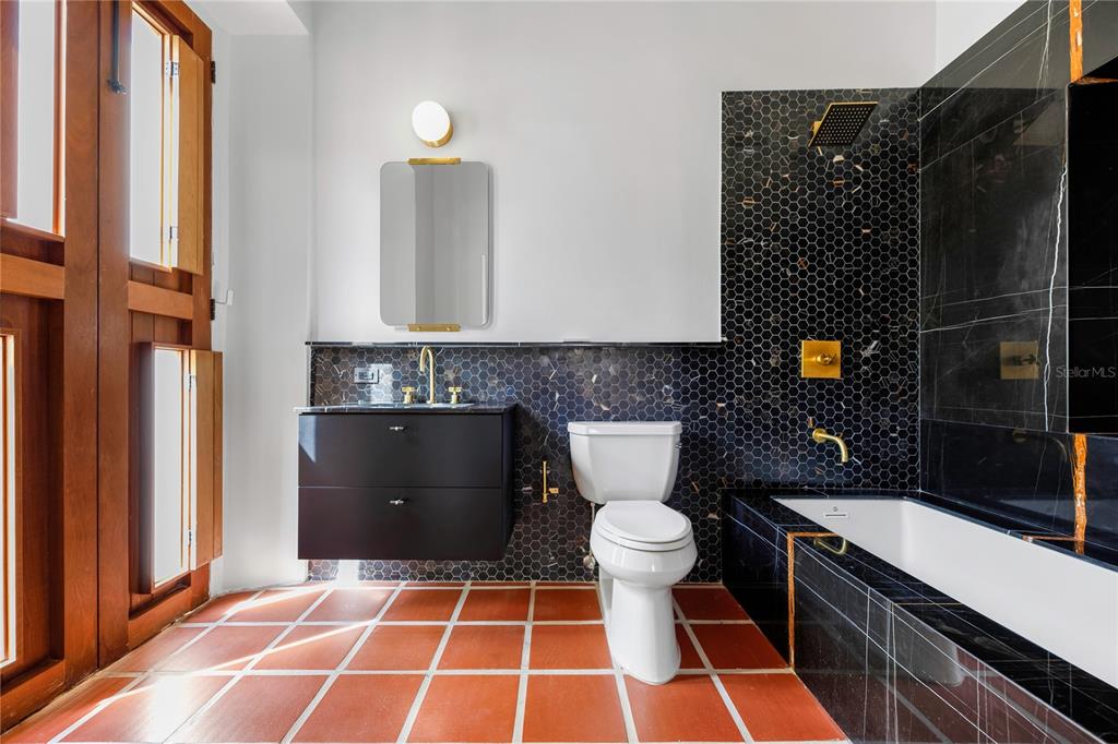 OLD SAN JUAN - Residential