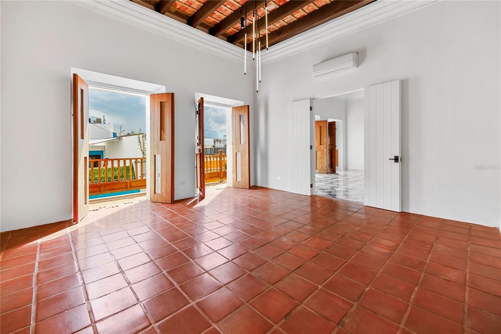 OLD SAN JUAN - Residential