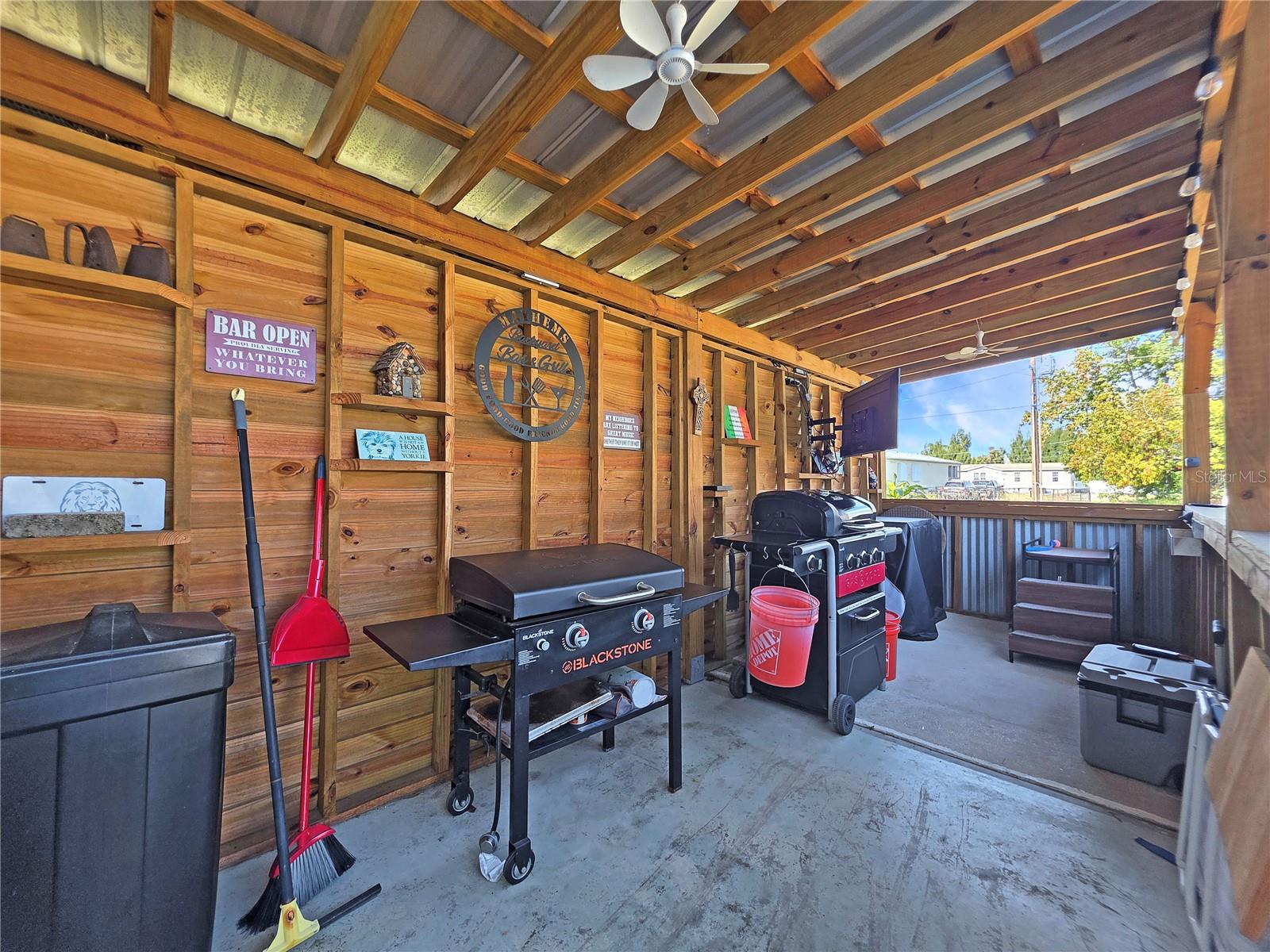 LAKEWOOD - Residential