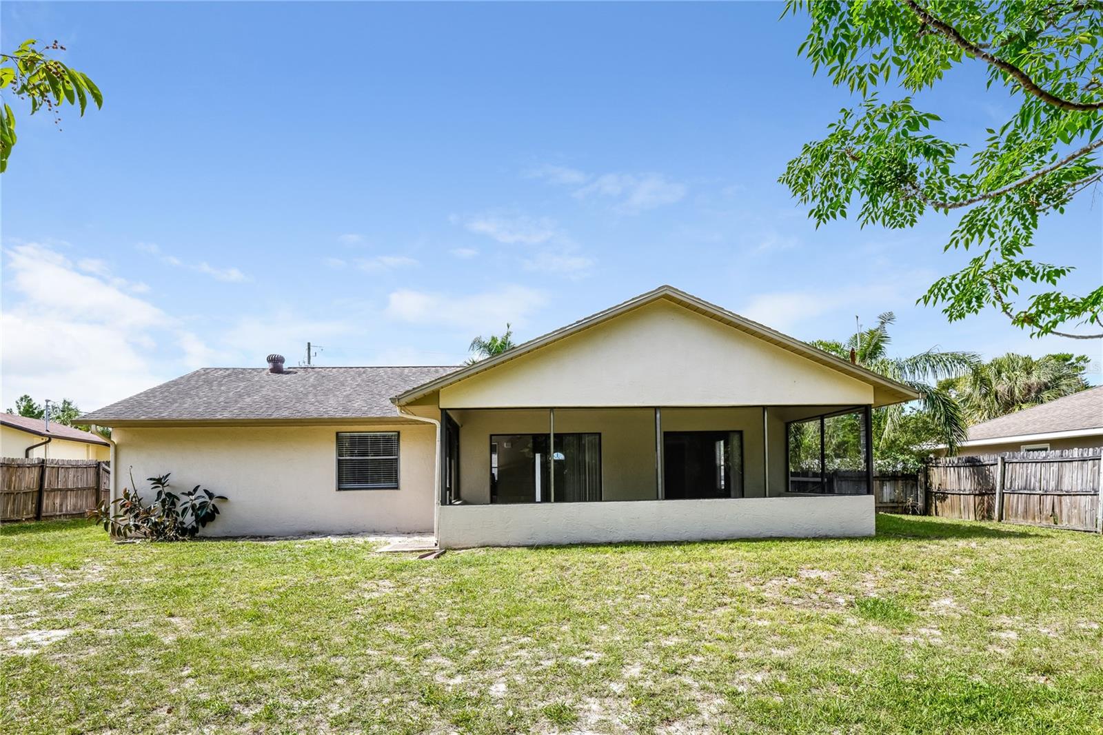 SPRING HILL UNIT 22 - Residential Lease