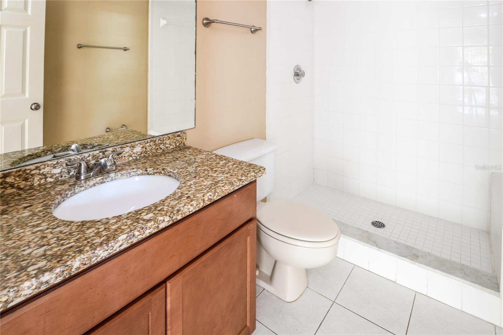 SPRING HILL UNIT 22 - Residential Lease