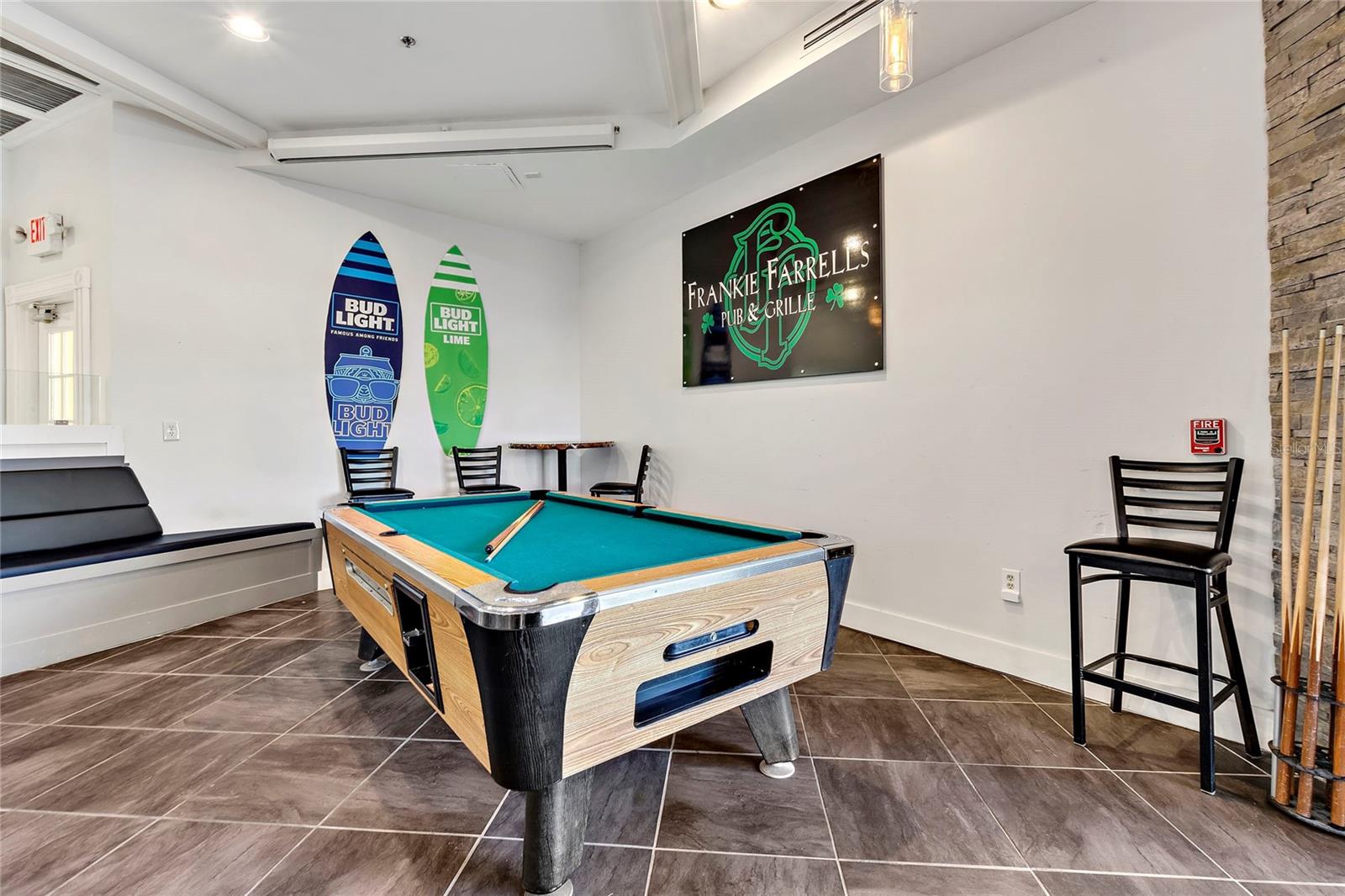 REGAL PALMS AT HIGHLAND RESERVE PH 03 - Residential