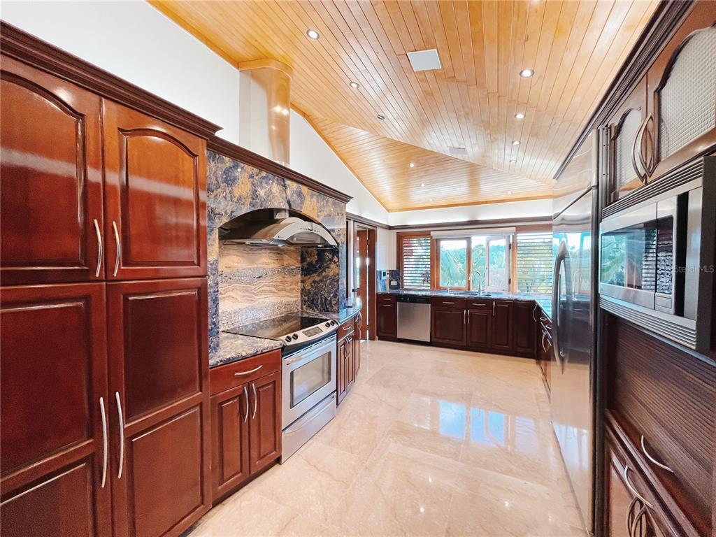 HARBOURLIGHT ESTATES - Residential