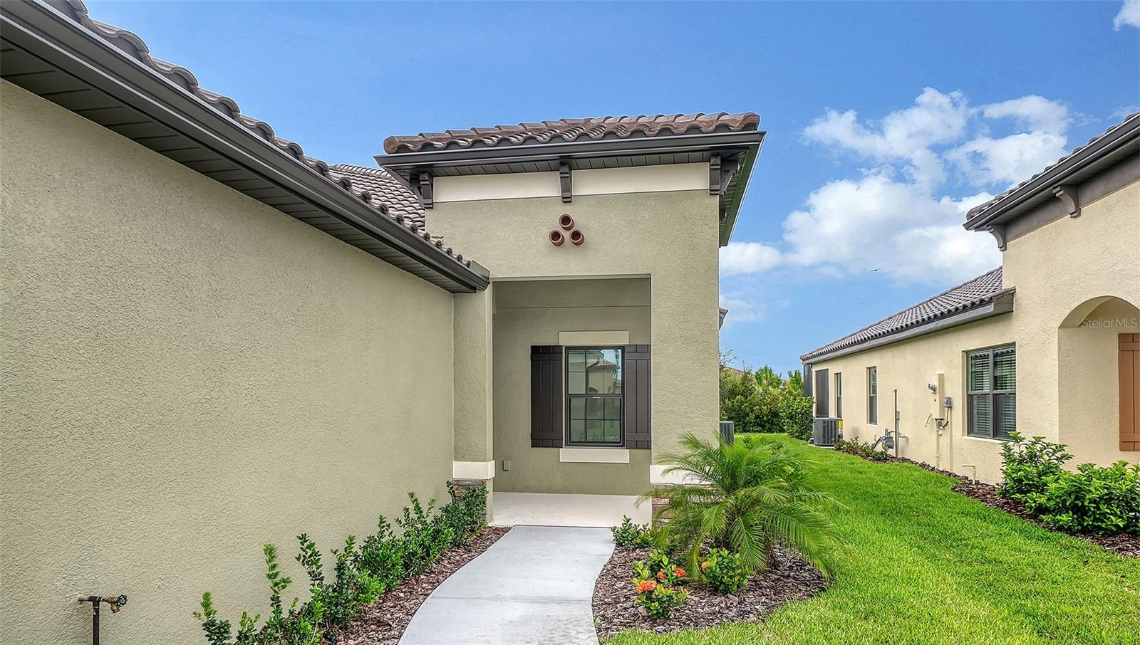 Search Properties for Sale 2 280 ALTAMURA CIRCLE
