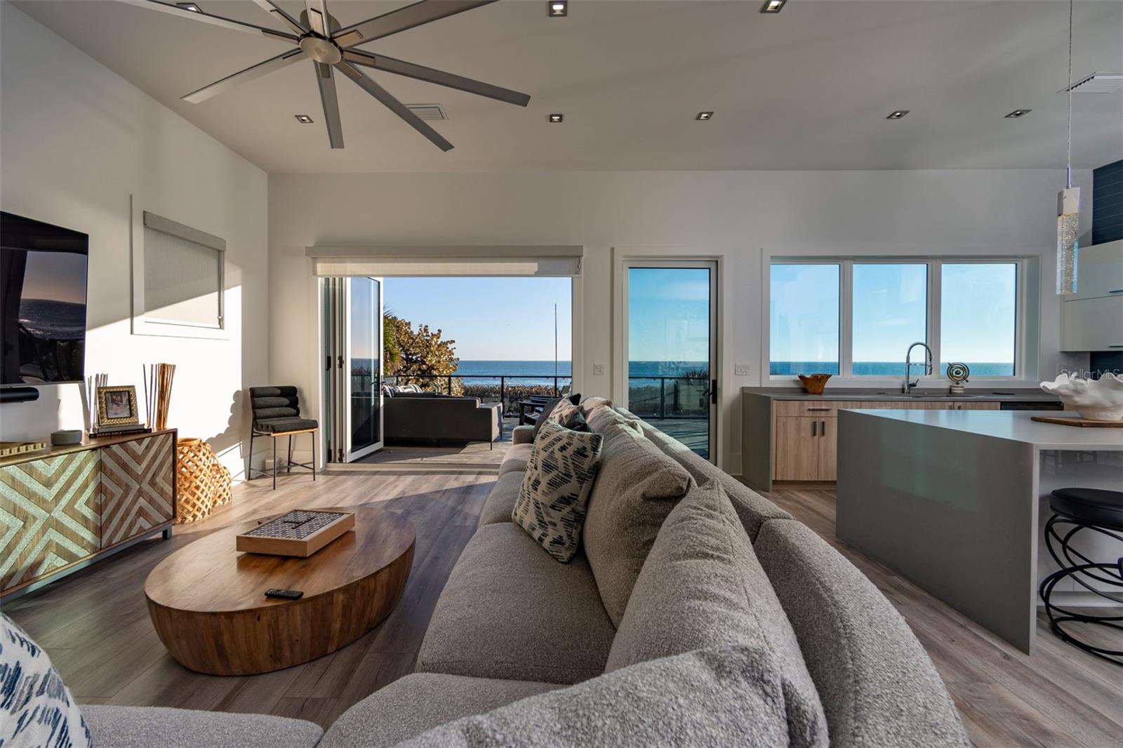 BETHUNE VOLUSIA BEACH - Residential