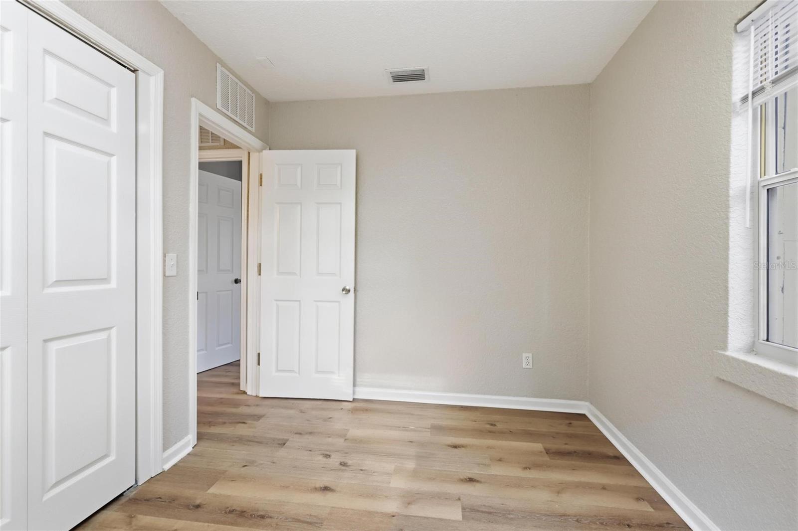 KITCHENS BLK 197 DELAND - Residential