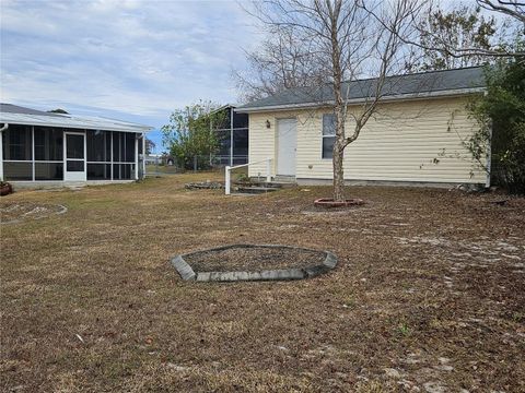 A home in LADY LAKE