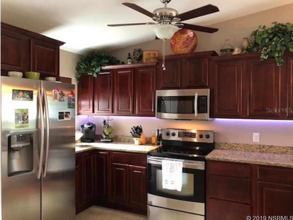 Hawks Cove - Residential Lease