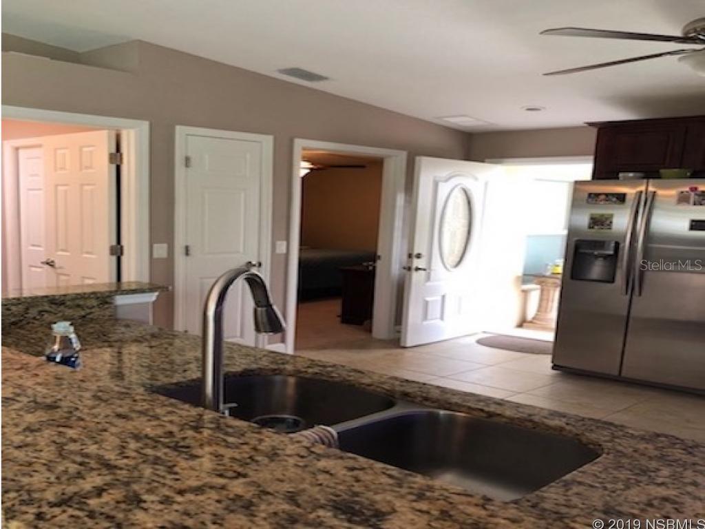 Hawks Cove - Residential Lease