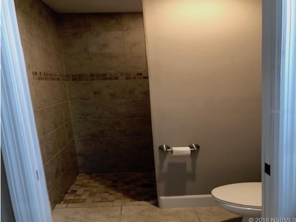 Hawks Cove - Residential Lease