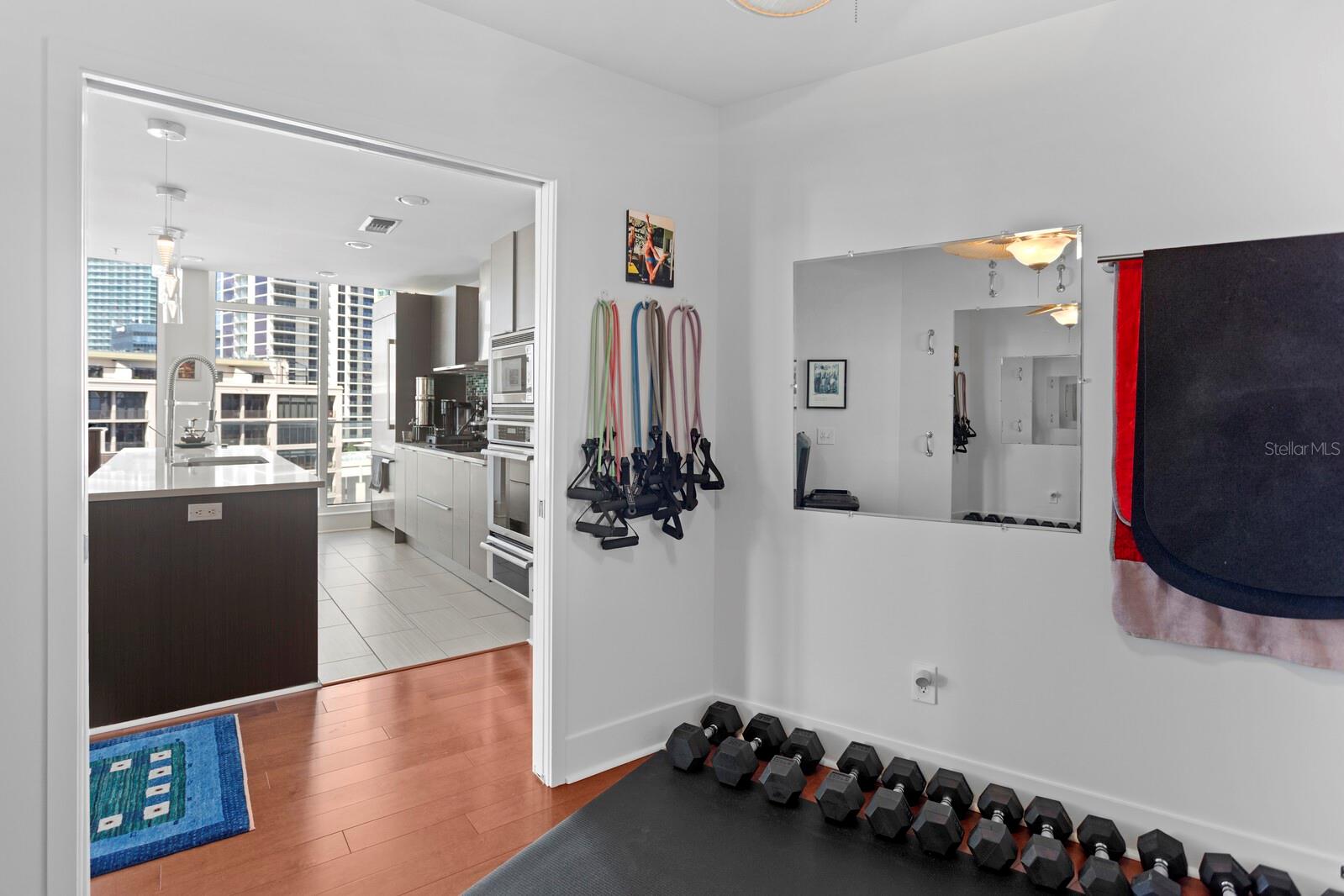 SIGNATURE PLACE CONDO - Residential Lease