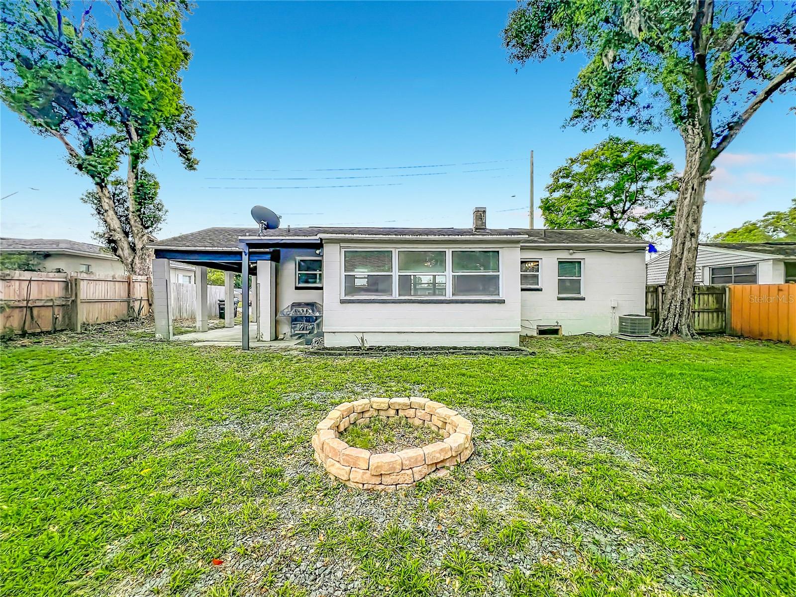 CRESTWOOD ESTATES - Residential