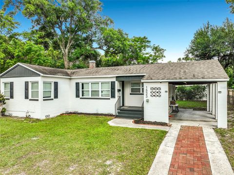 Photo of 1523 Silver Star Road, Orlando, FL 32804 (MLS # O6398882)