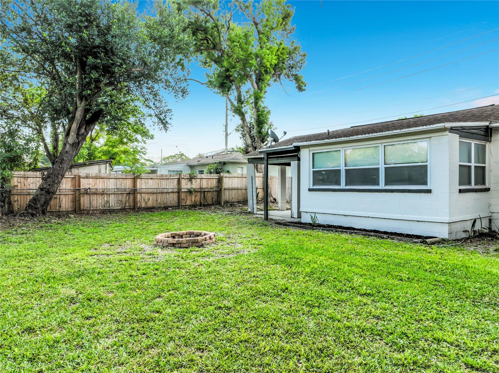 CRESTWOOD ESTATES - Residential