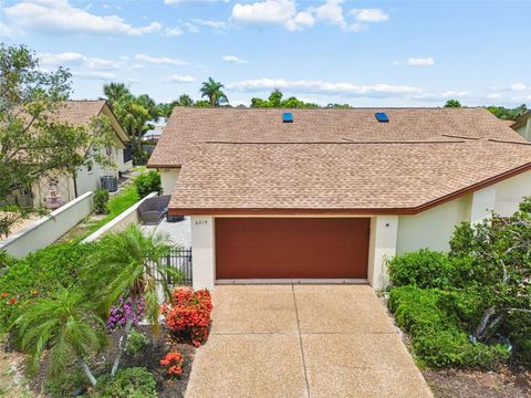 Photo of 6019 Courtside Drive, Bradenton, FL 34210 (MLS # TB8520664)