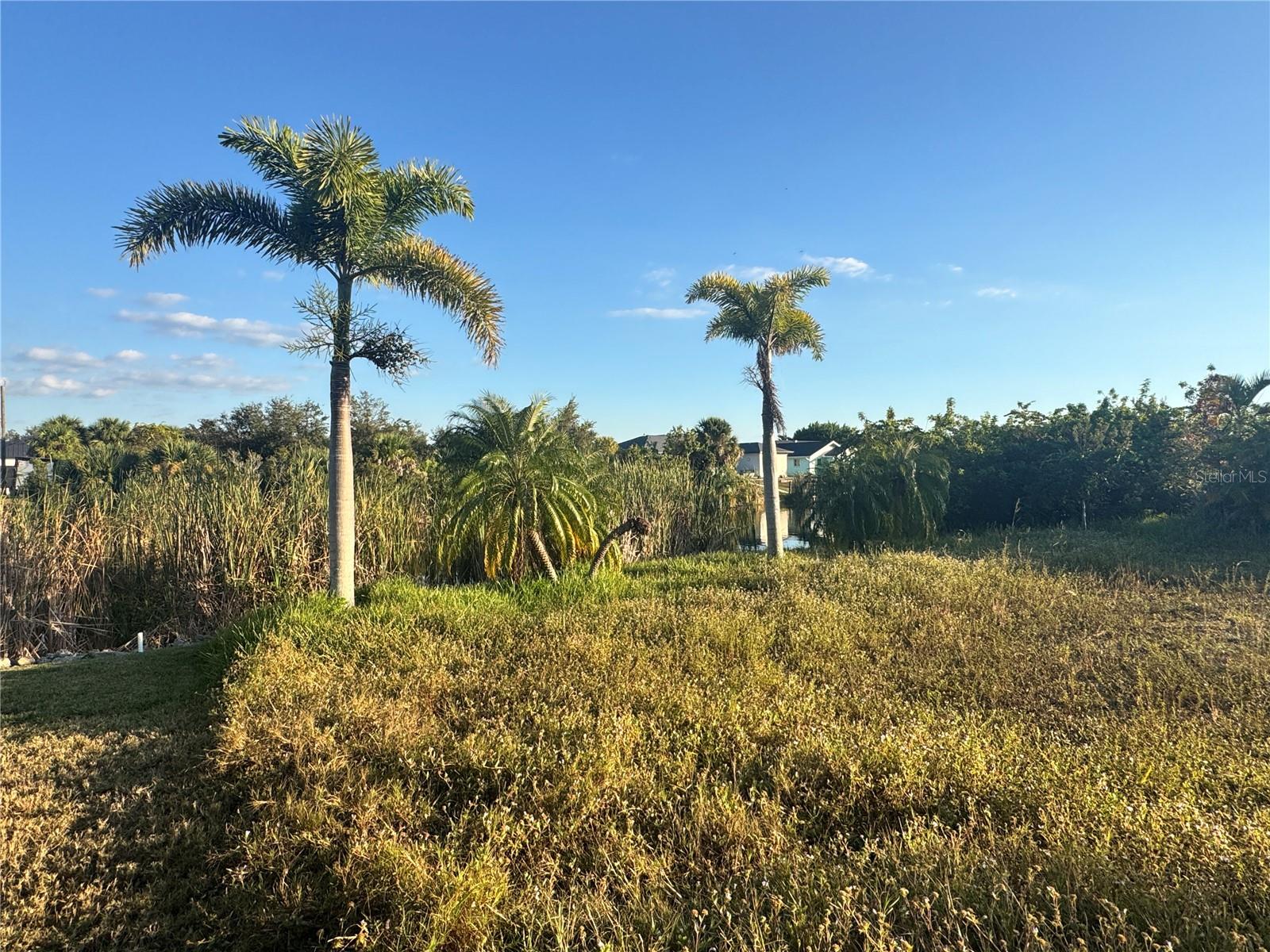 PORT CHARLOTTE SEC 071 - Land