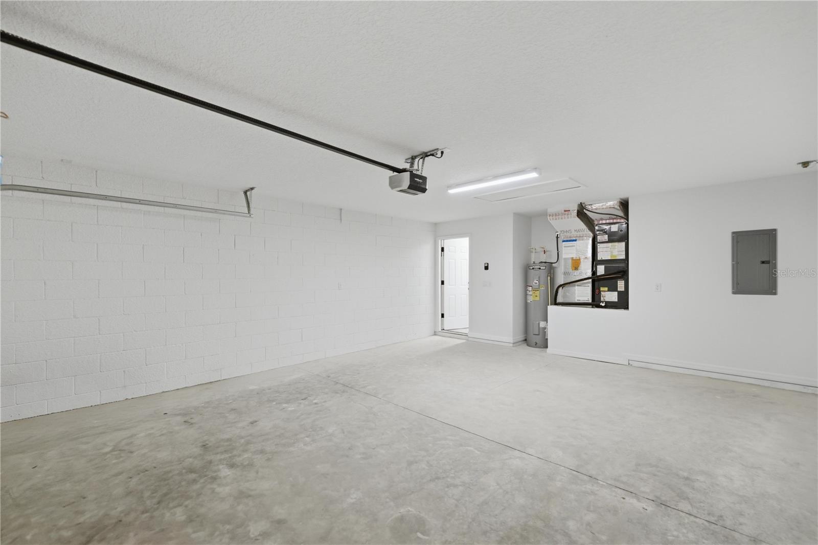 OCALA PARK ESTATES - Residential