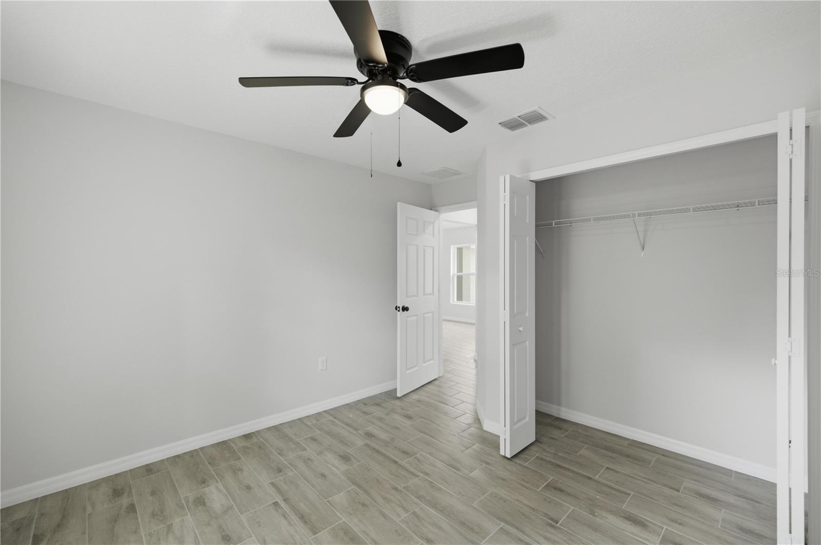 OCALA PARK ESTATES - Residential