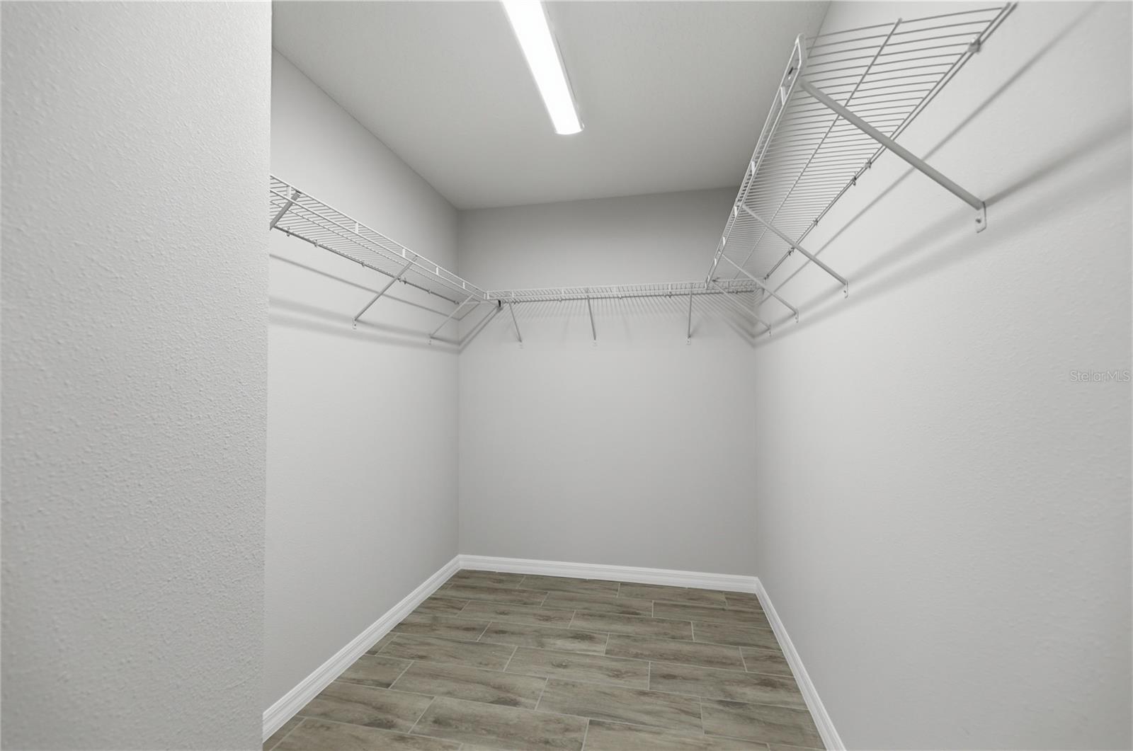 OCALA PARK ESTATES - Residential