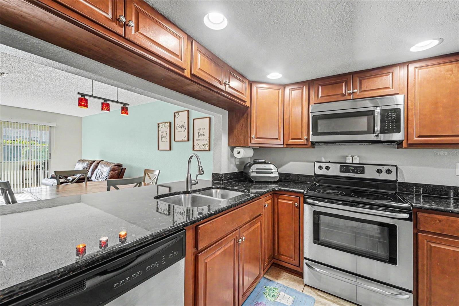 07 SPGS VILLAS CONDO - Residential