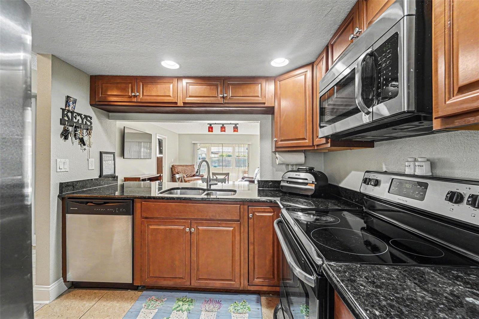 07 SPGS VILLAS CONDO - Residential