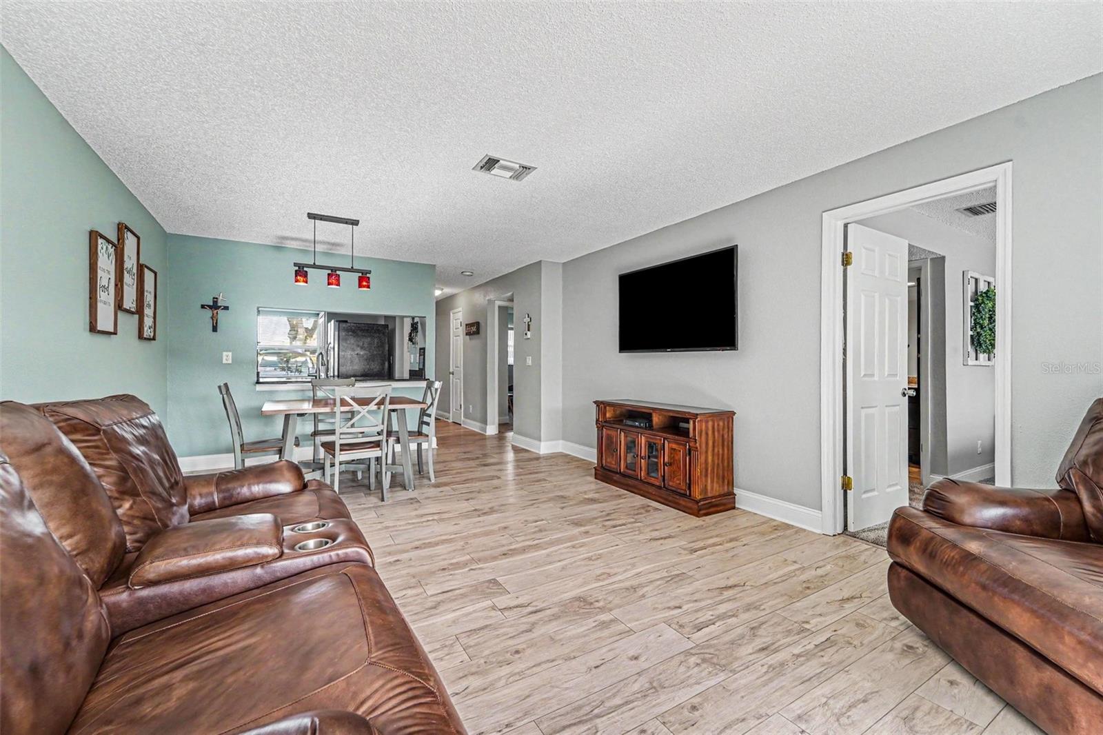 07 SPGS VILLAS CONDO - Residential
