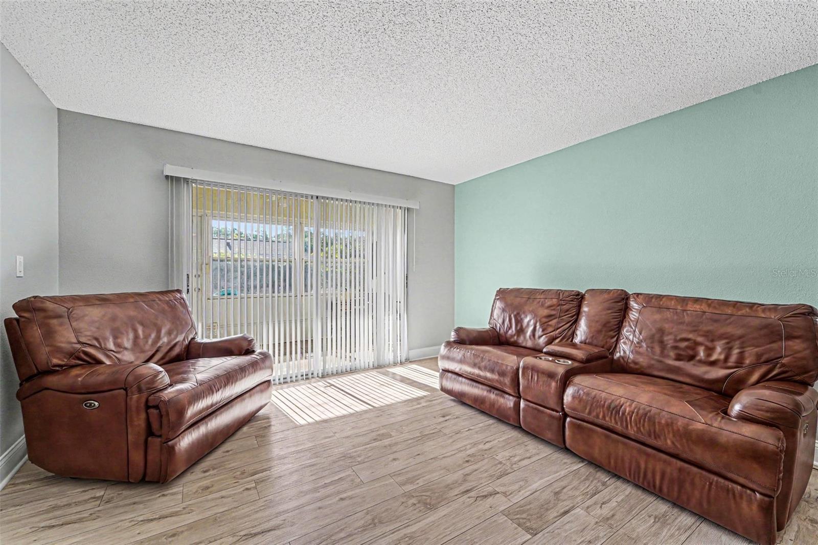 07 SPGS VILLAS CONDO - Residential