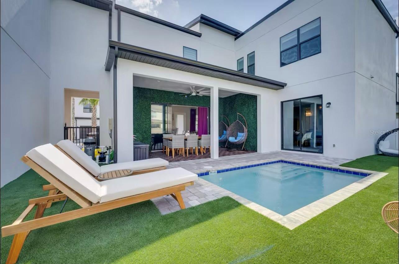 VILLA DOMANI - Residential Lease