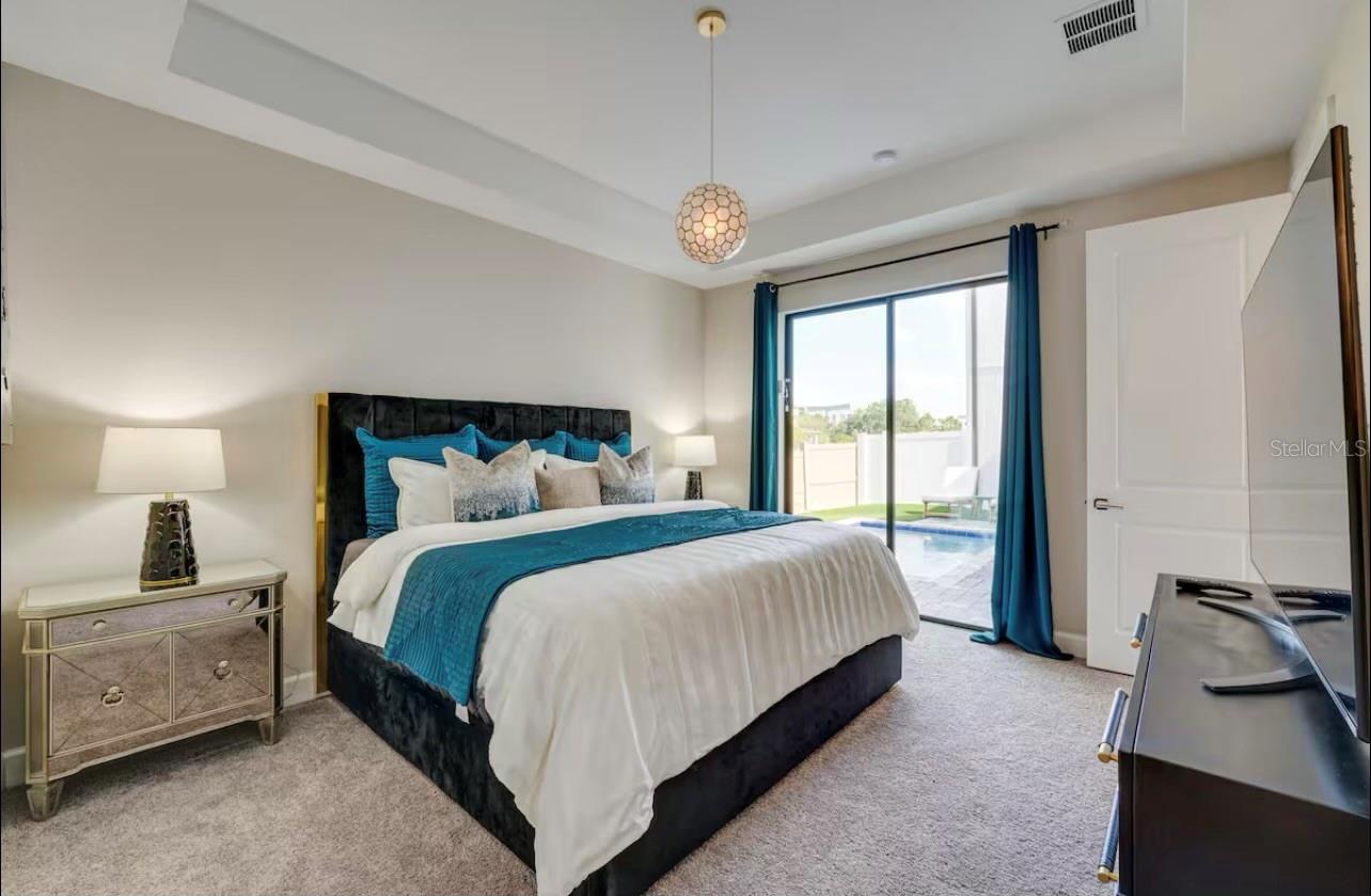 VILLA DOMANI - Residential Lease