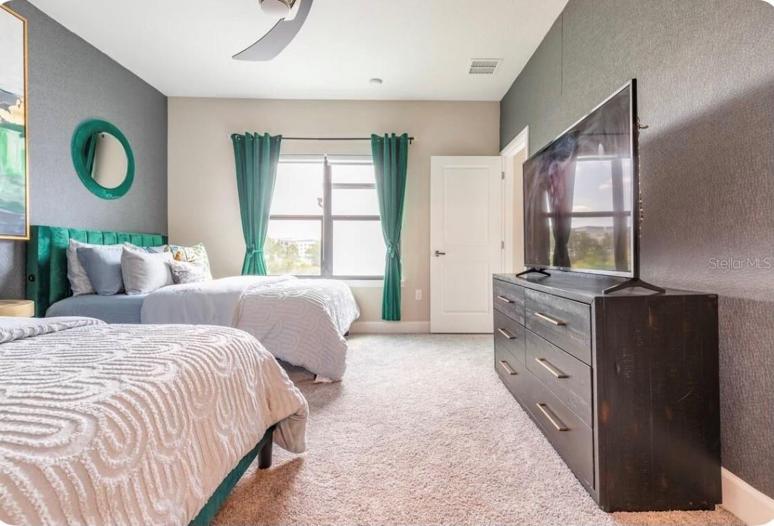 VILLA DOMANI - Residential Lease