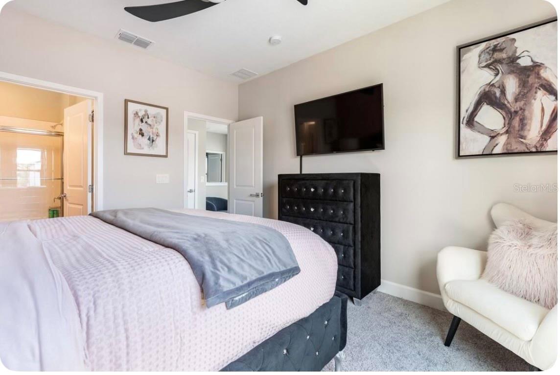 VILLA DOMANI - Residential Lease