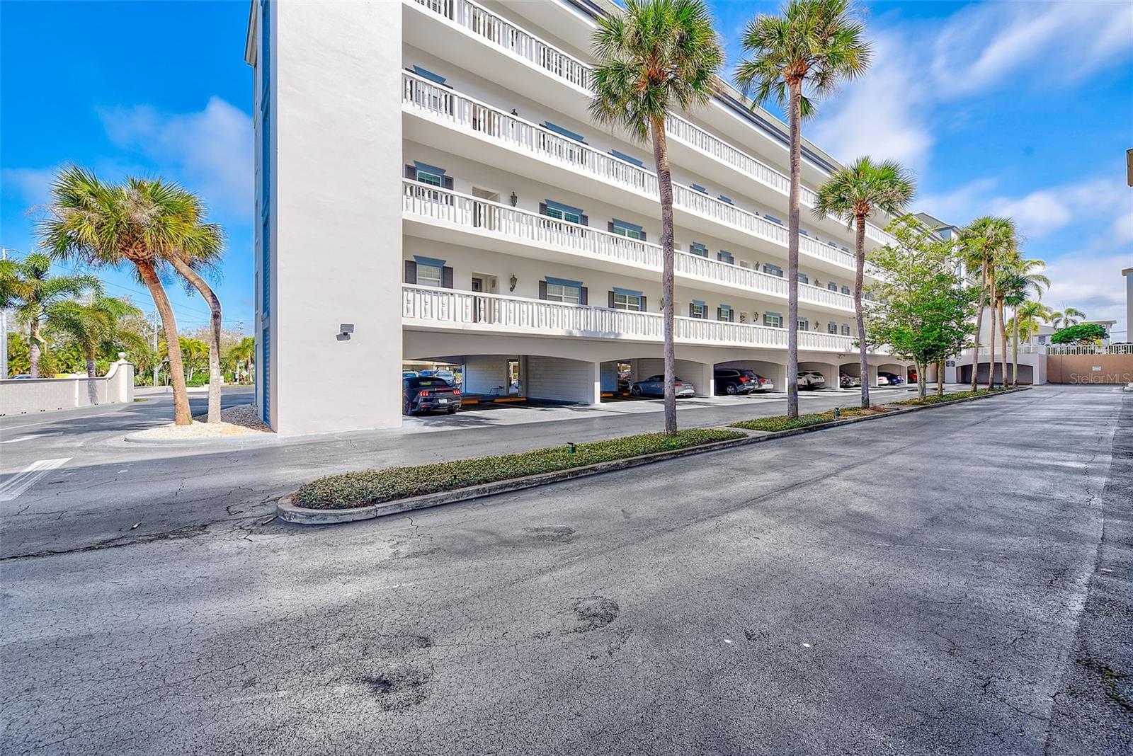 PORT BELLEAIR 3 CONDO - Residential