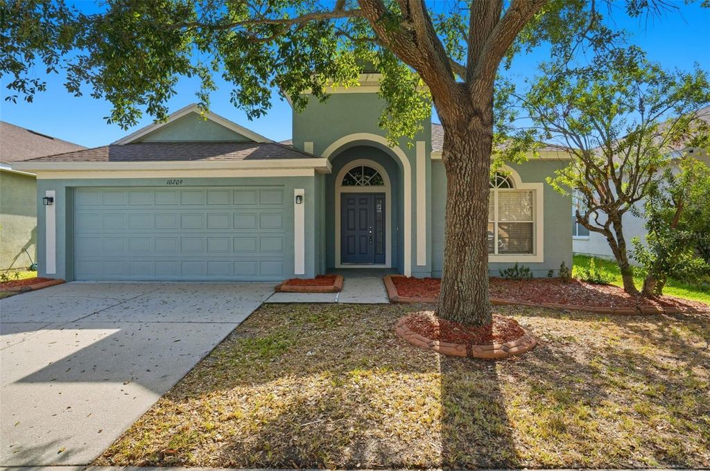 Photo of 10209 Tapestry Key Court, Riverview, FL 33578 (MLS # O6361631)