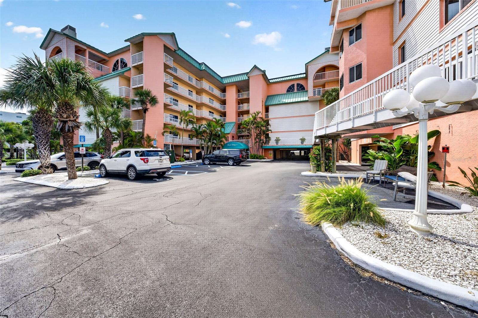 18400 GULF BOULEVARD 1403