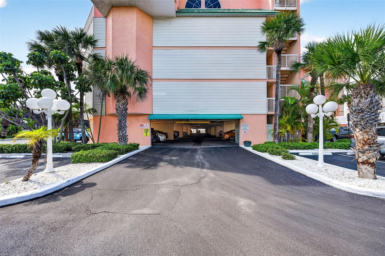 18400 GULF BOULEVARD 1403
