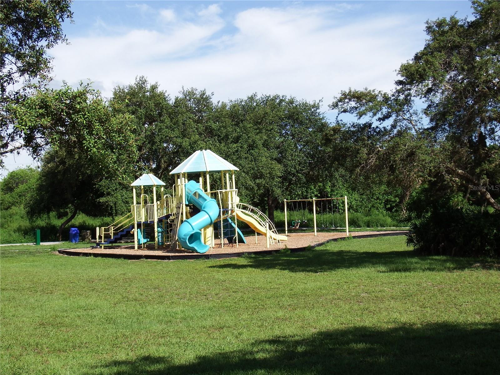 ROTONDA LAKES - Land