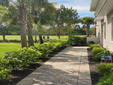 A home in PUNTA GORDA