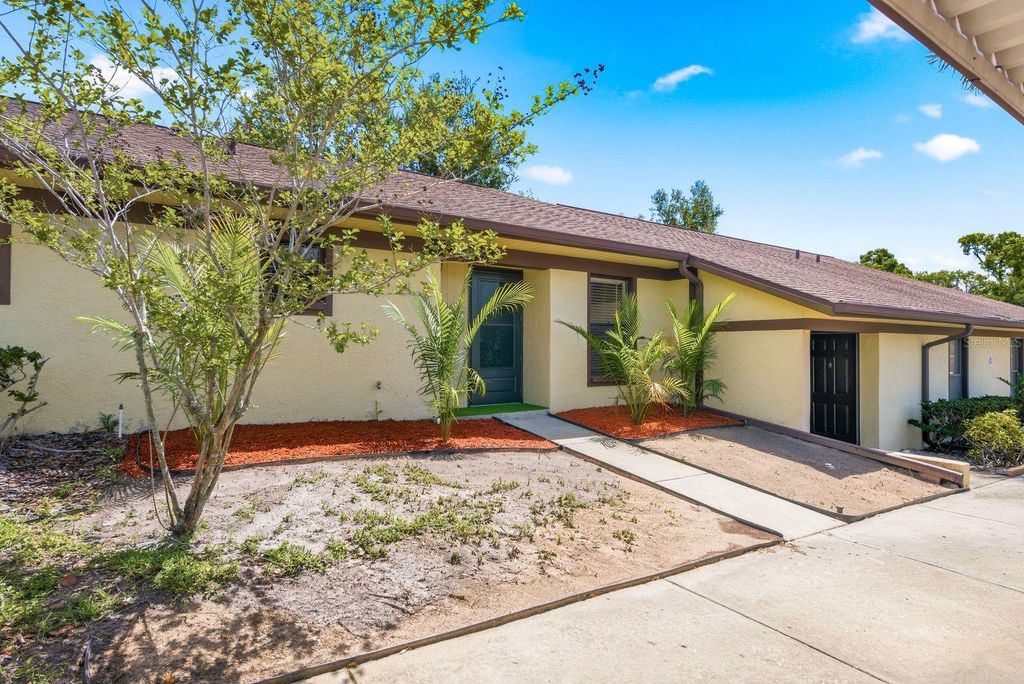 Photo of 1311 Powderpuff Drive #1004, Dunedin, FL 34698 (MLS # TB8494617)