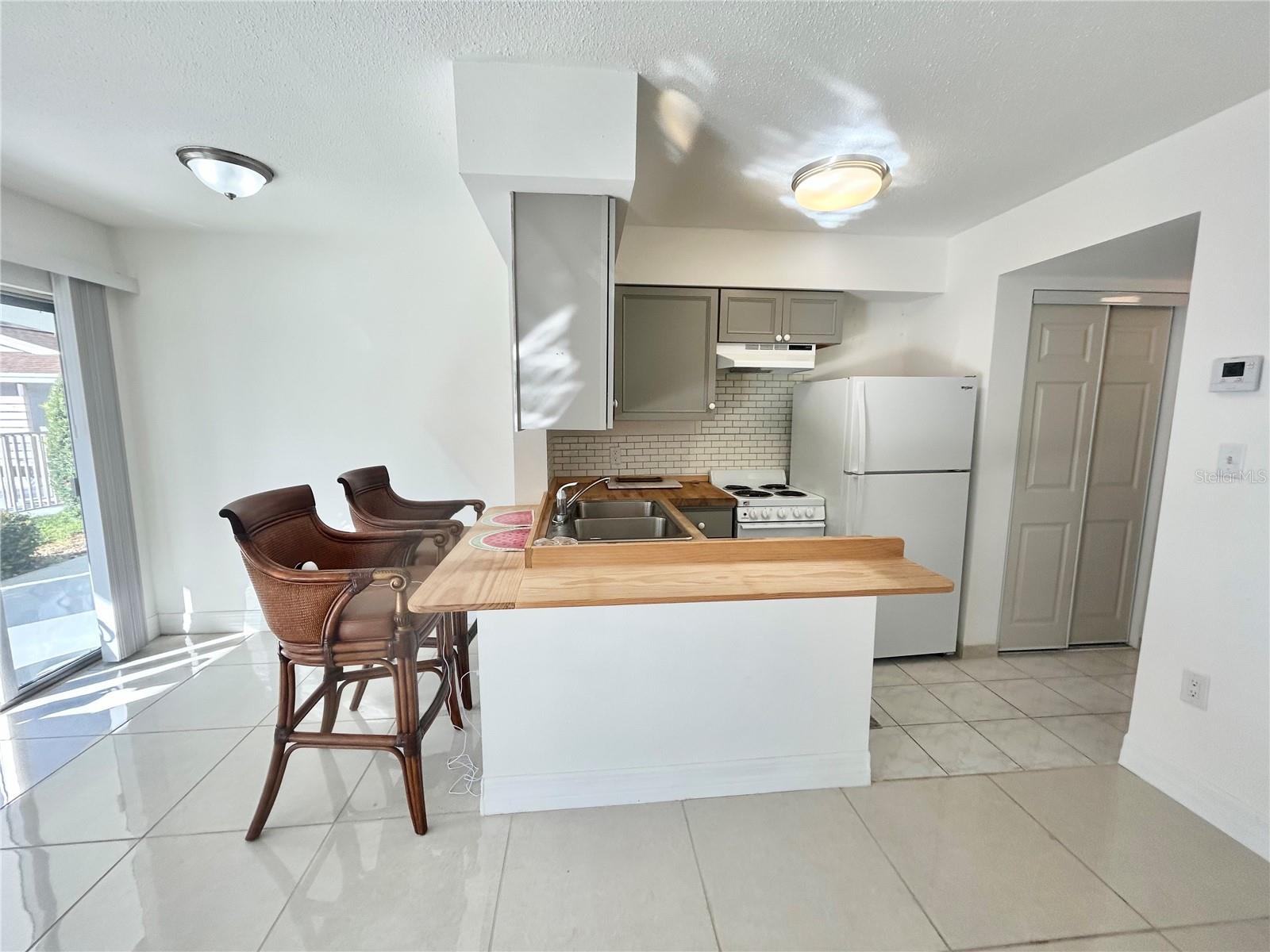 OAKWOOD GARDENS - Residential