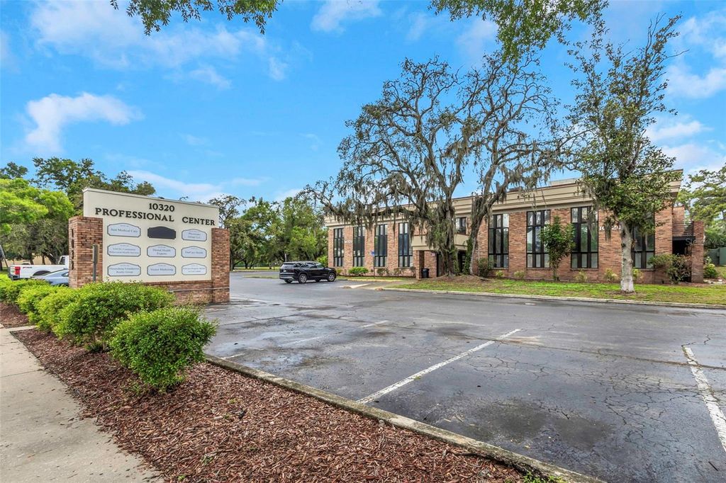 Photo of 10320 N 56th Street #110, Temple Terrace, FL 33617 (MLS # TB8385959)