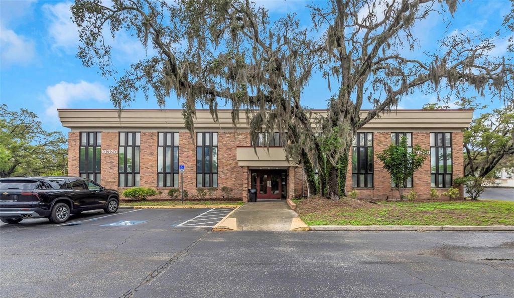 Photo of 10320 N 56th Street #110, Temple Terrace, FL 33617 (MLS # TB8385959)