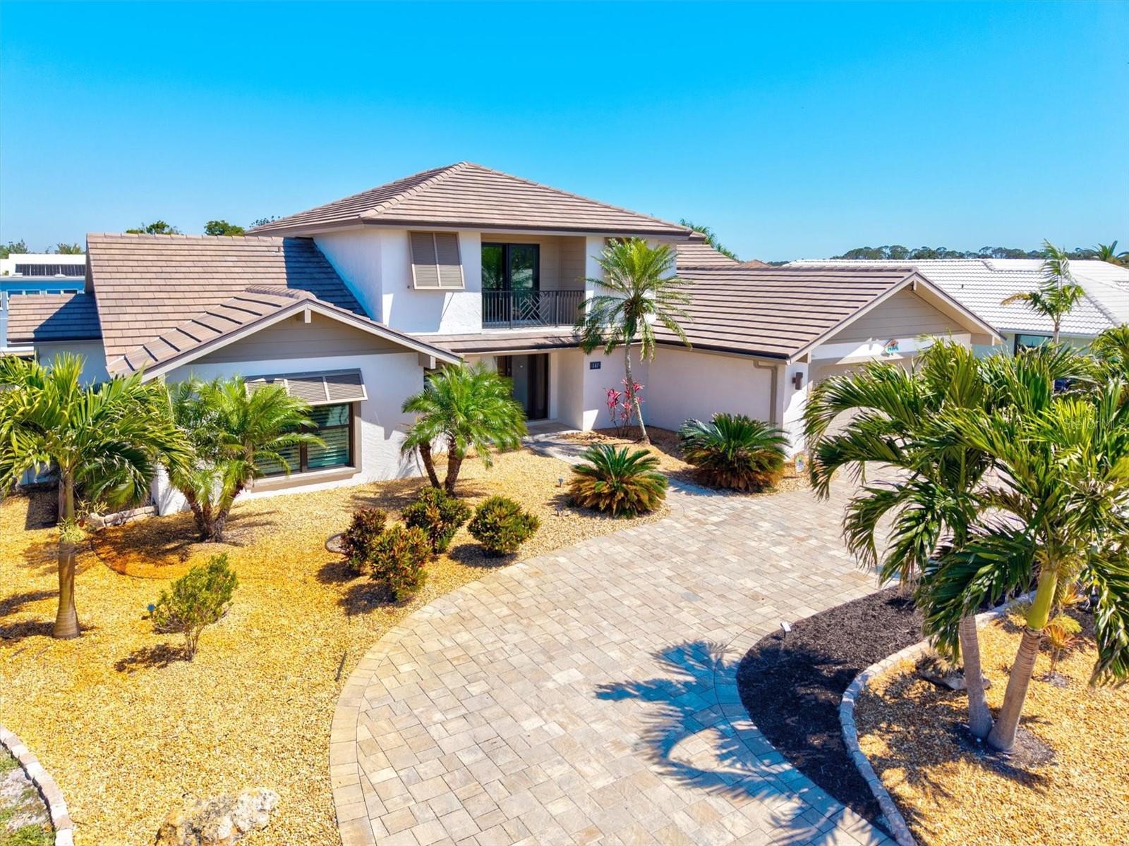 347 ARDENWOOD DRIVE