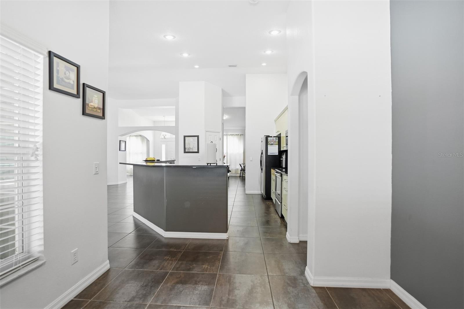 DIST BTWN SD - Residential