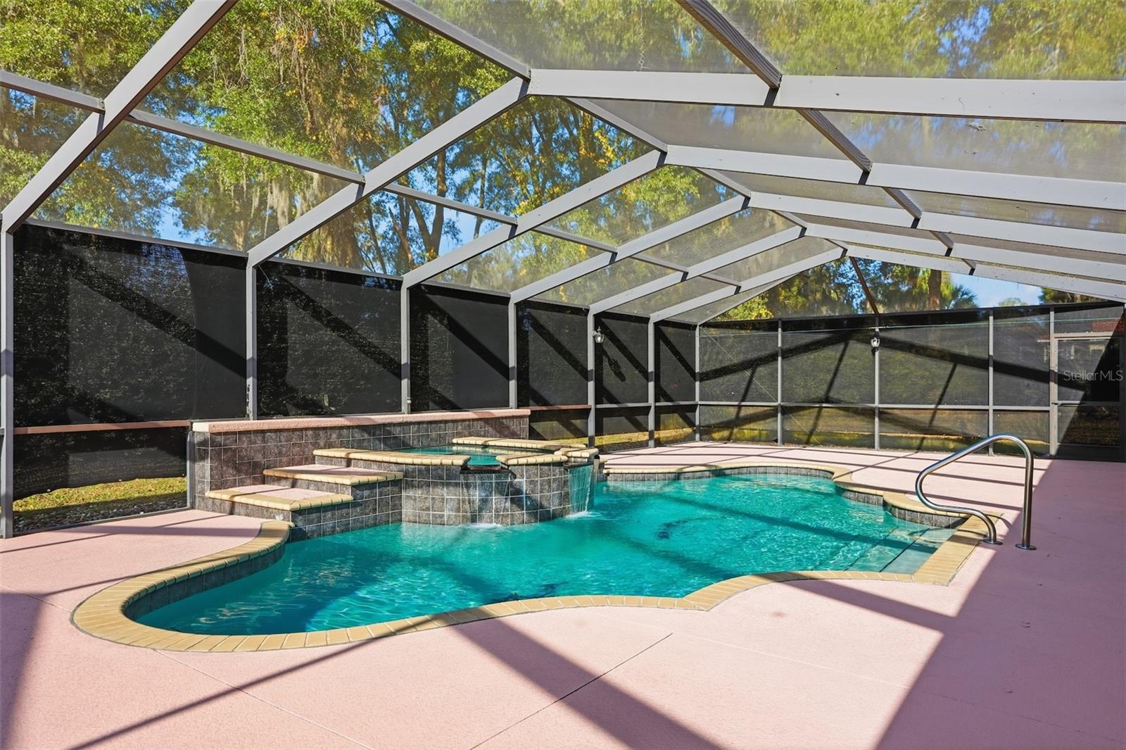 DIST BTWN SD - Residential