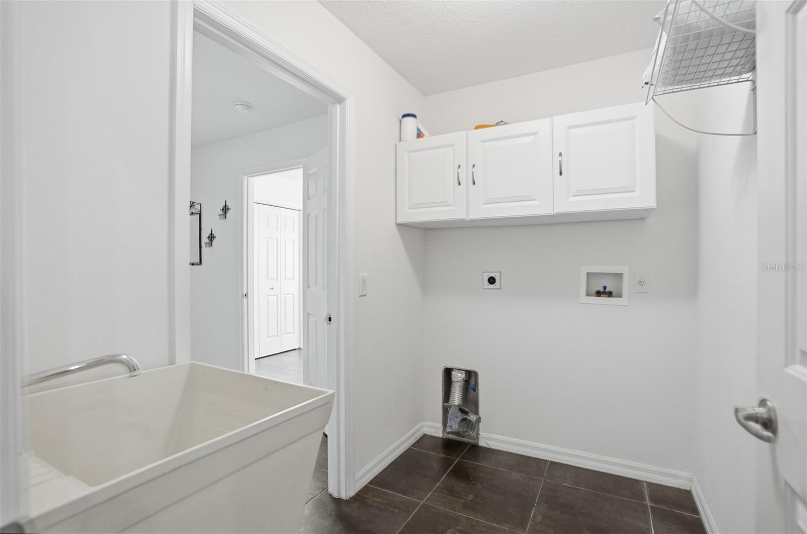 DIST BTWN SD - Residential