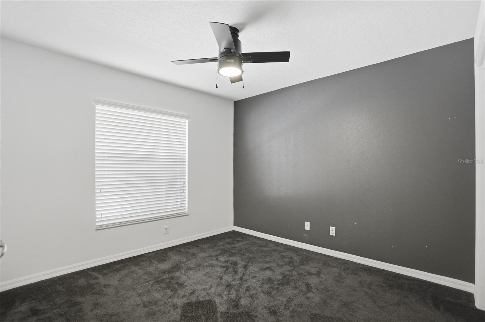 DIST BTWN SD - Residential