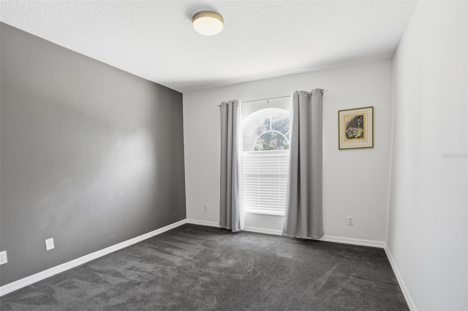 DIST BTWN SD - Residential